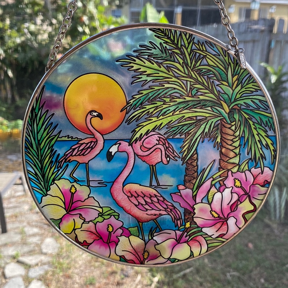 Amia Glass collectible Suncatcher Flamingo Bay 6.5" Round stained glass.